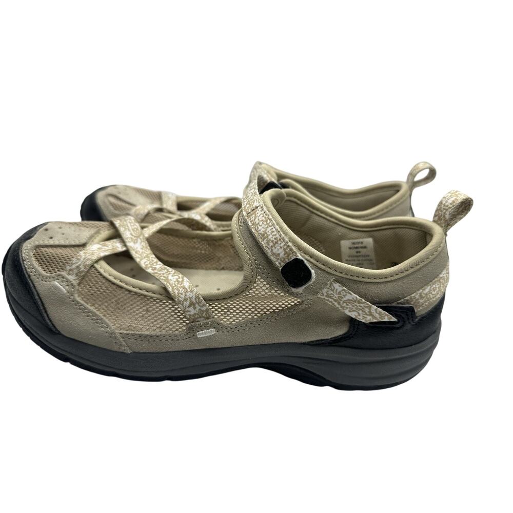 Lands’ End Women’s 8B Mary Jane Hiking Walking Shoes Beige Floral Outdoor - Picture 2 of 7